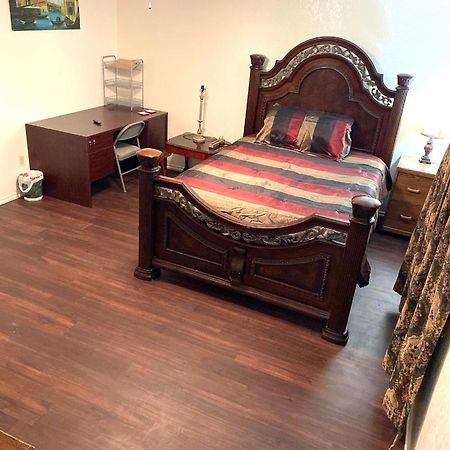 Homestayyy Dallas Luaran gambar