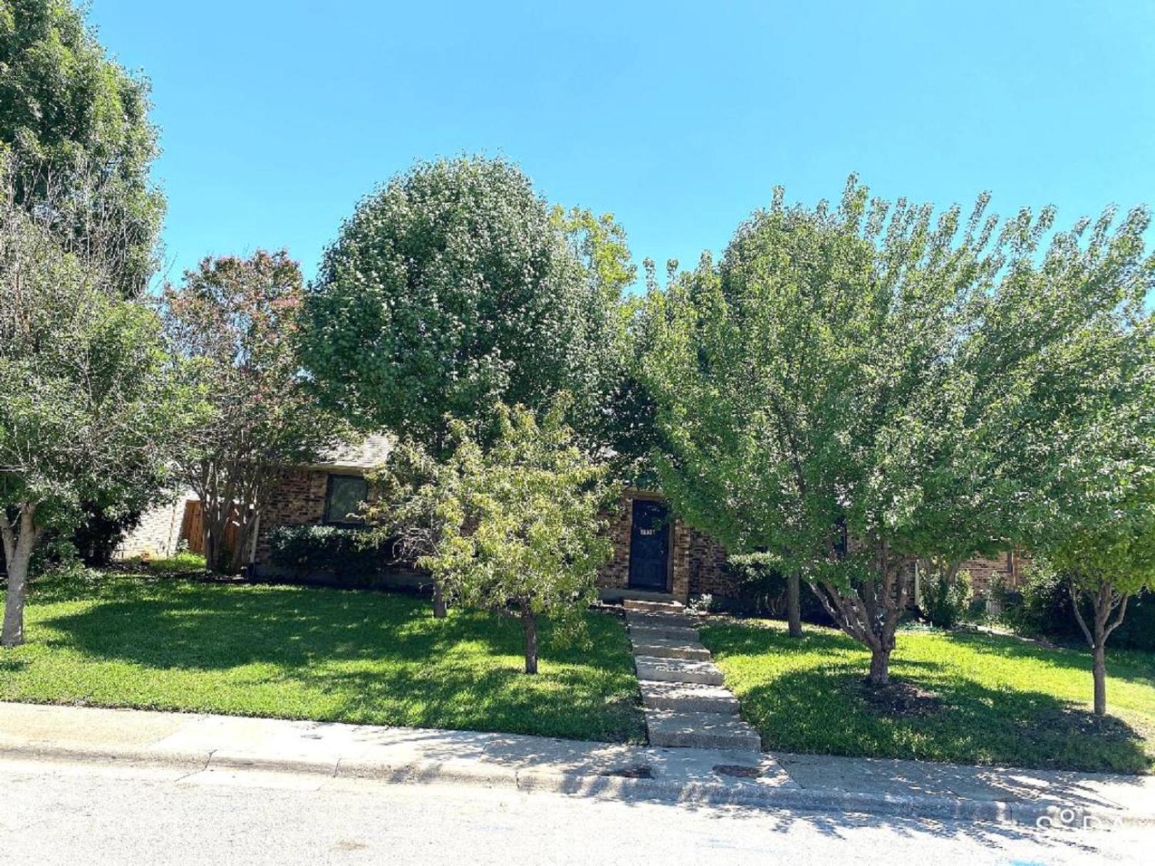 Homestayyy Dallas Luaran gambar