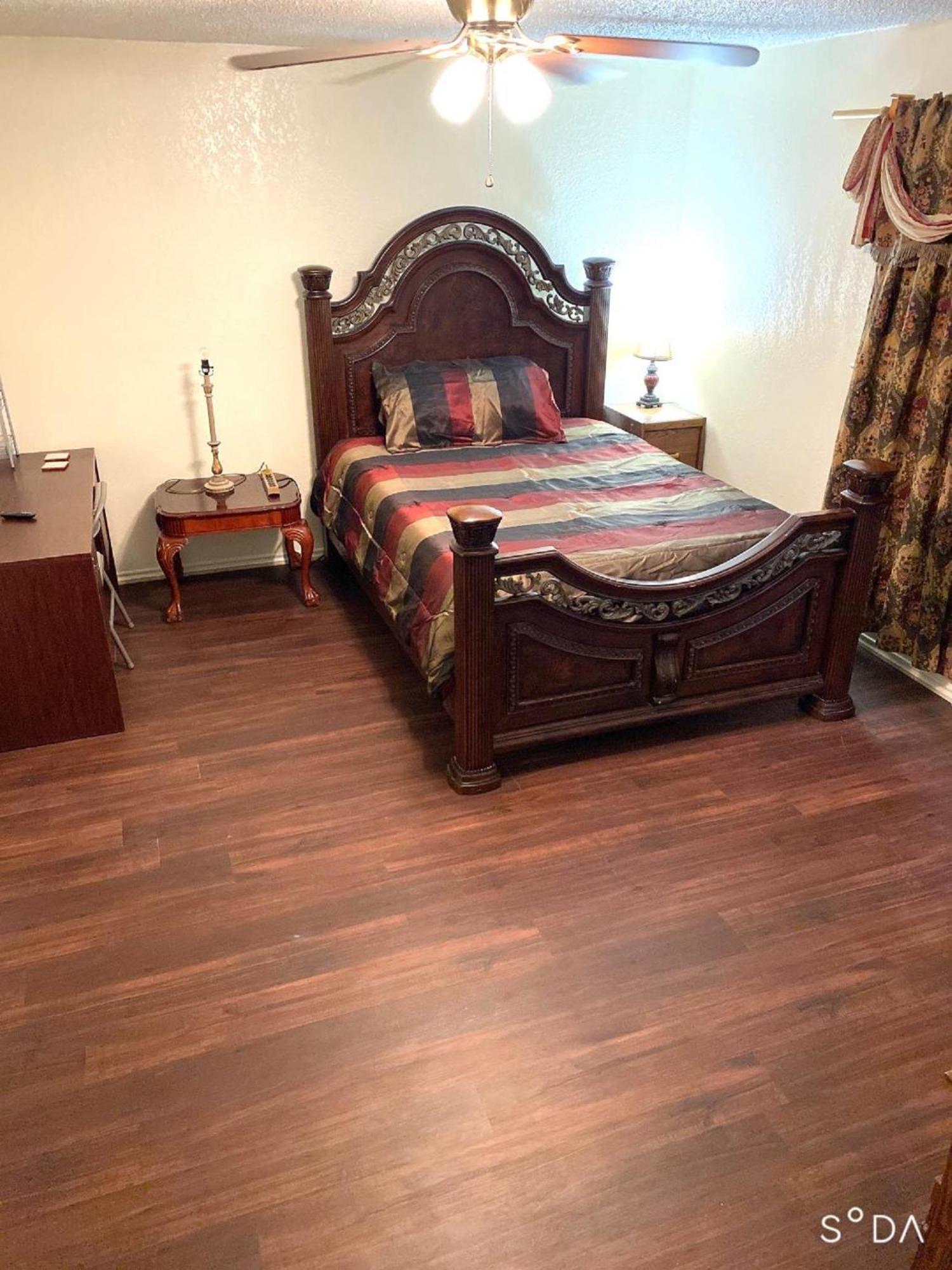 Homestayyy Dallas Luaran gambar